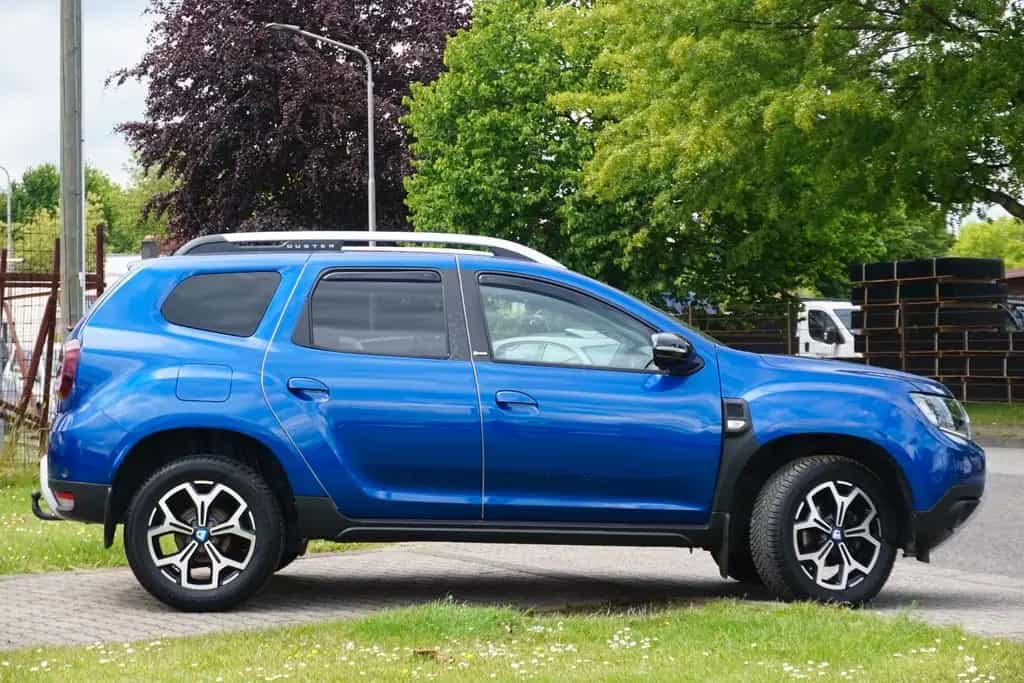 Dacia Duster II Prestige*TEMPOMAT*KAMERA*PDC*AHK*USB ! 03/2020-photo-2