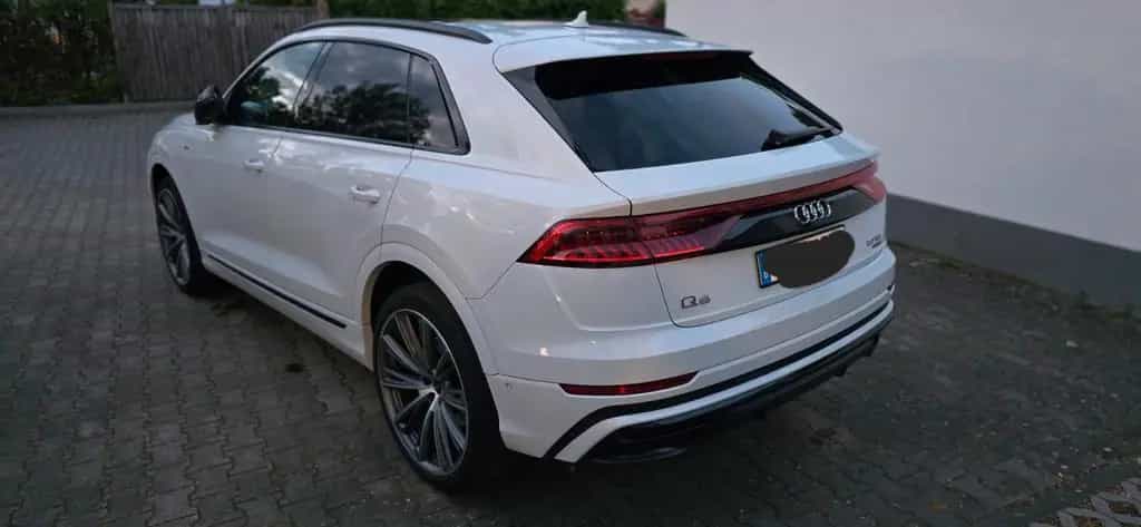 Audi Q8 S-LINE MASSAGE,PANO,STANDHEIZUNG,B&O,VOLL 07/2021-photo-1