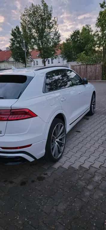 Audi Q8 S-LINE MASSAGE,PANO,STANDHEIZUNG,B&O,VOLL 07/2021-photo-2