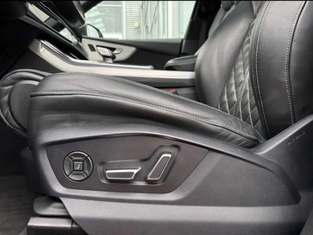Audi Q8 S-LINE MASSAGE,PANO,STANDHEIZUNG,B&O,VOLL 07/2021-photo-7