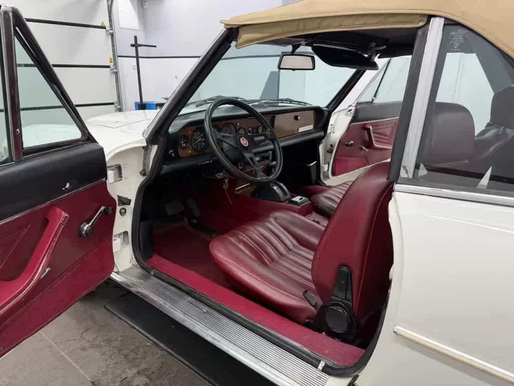 Fiat 124 Spider 2.0 Automatik/H-Kenzeiche/Verdeck-Neu 07/1979-photo-17