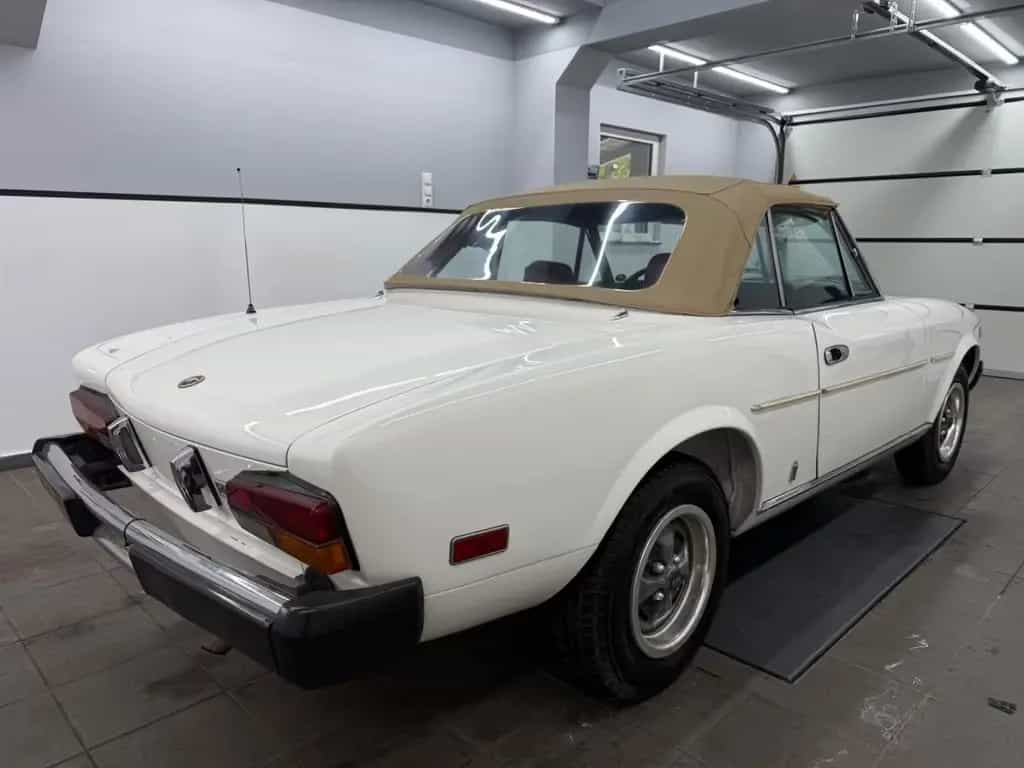 Fiat 124 Spider 2.0 Automatik/H-Kenzeiche/Verdeck-Neu 07/1979-photo-5