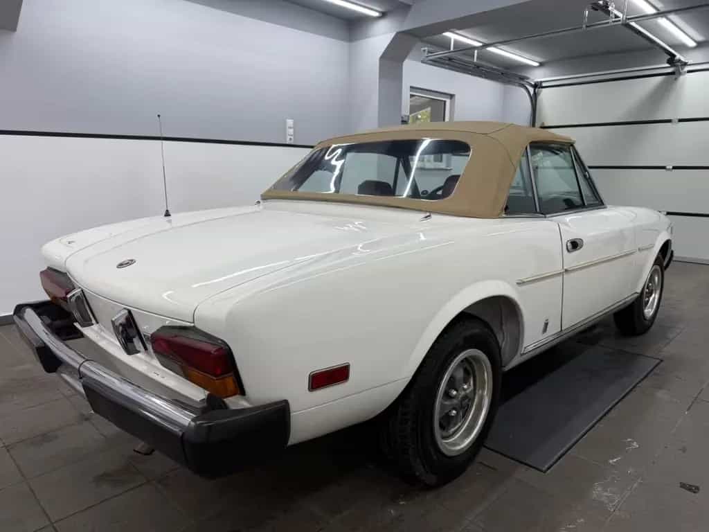 Fiat 124 Spider 2.0 Automatik/H-Kenzeiche/Verdeck-Neu 07/1979-photo-6