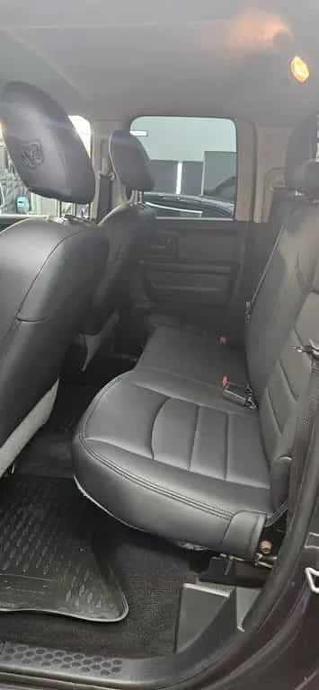Dodge RAM 1500 5.7 Hemi Quad Cab 4x4 10/2018-photo-7