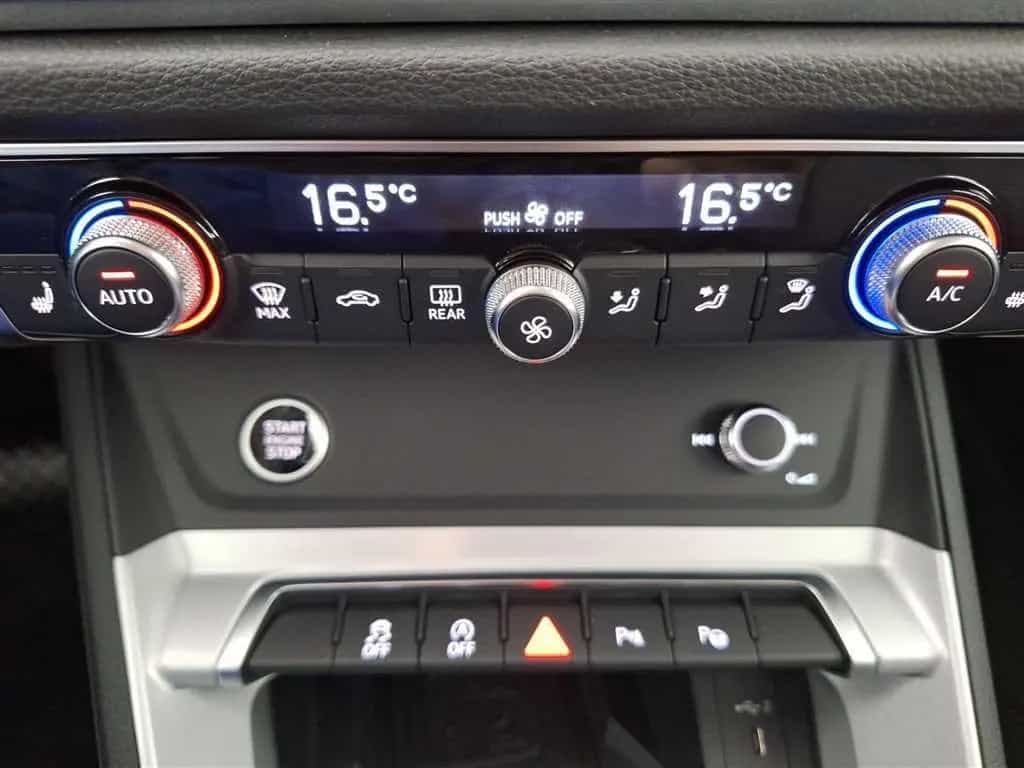 Audi Q3 advanced 40 2.0 TFSI quattro S-tronic 01/2024-photo-37