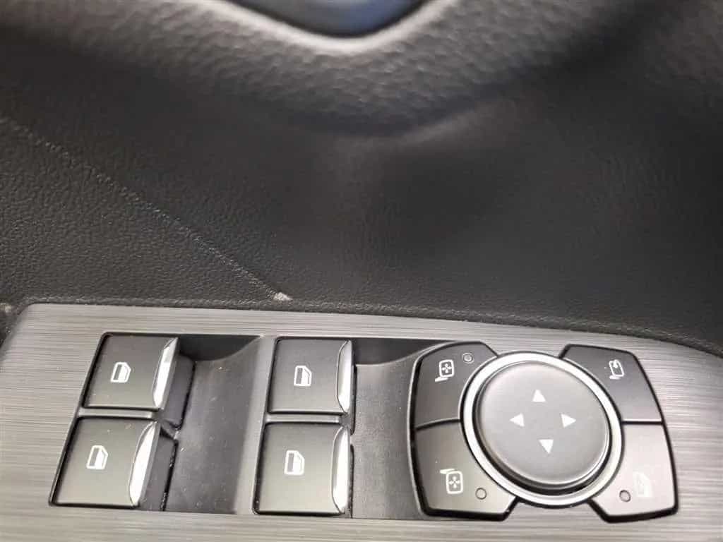 Ford Kuga Titanium 2.5 DuraTec FHEV AHK Winterpaket 11/2022-photo-15