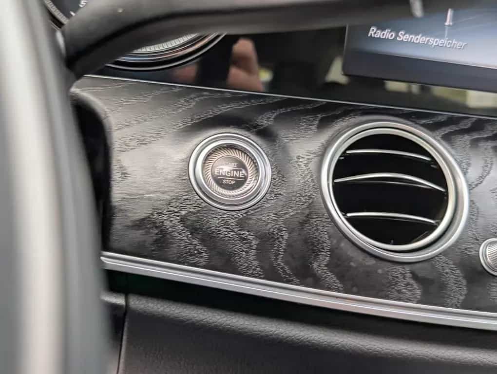 Mercedes-Benz E 350 d T Exclusive*2.Hd*Dis+*AHK*LED*SH*360°LUFT 03/2017-photo-28