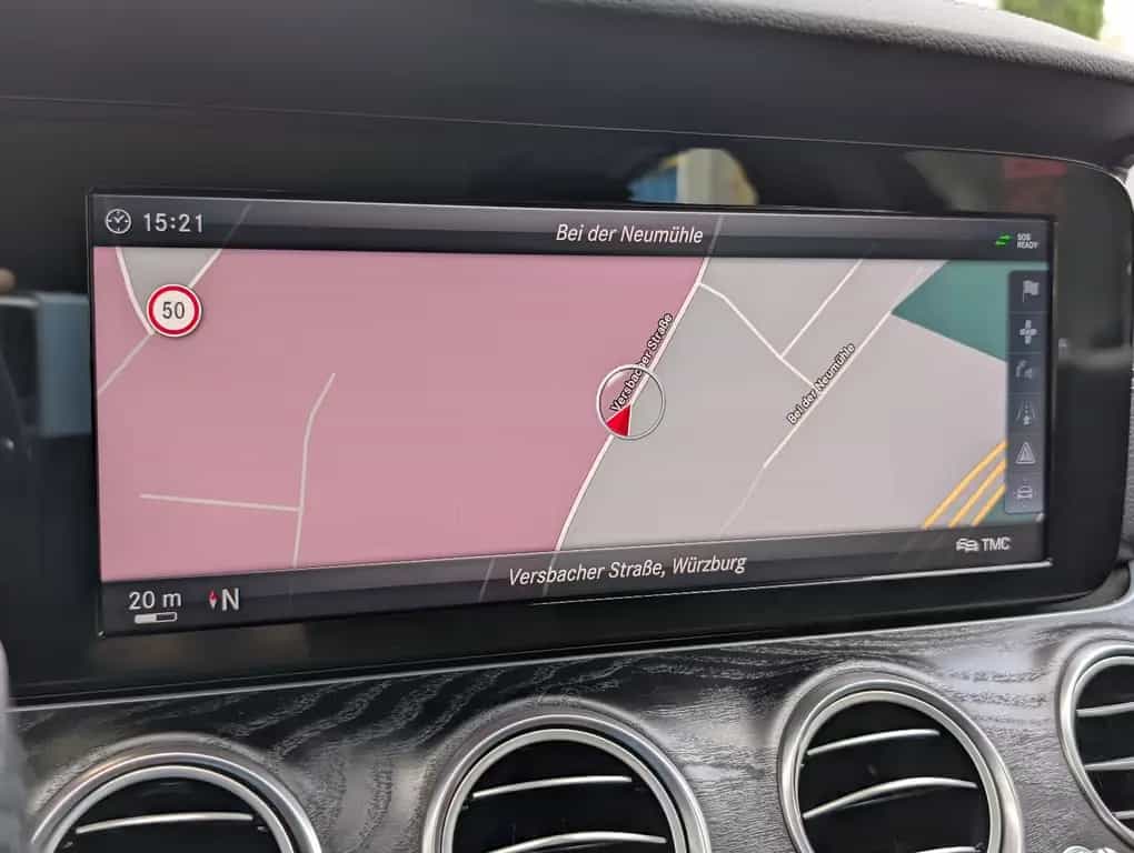 Mercedes-Benz E 350 d T Exclusive*2.Hd*Dis+*AHK*LED*SH*360°LUFT 03/2017-photo-31