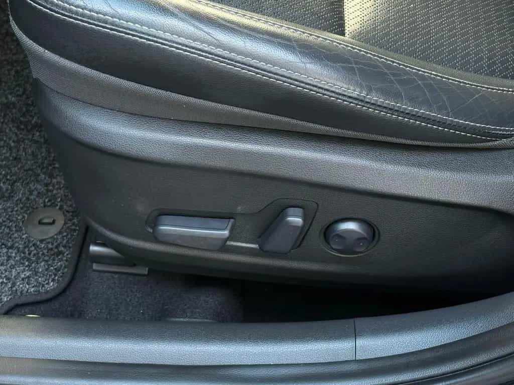 Hyundai KONA Premium,Leder,DAB,LED,Head-Up,E-Sitze,KRELL 09/2018-photo-12