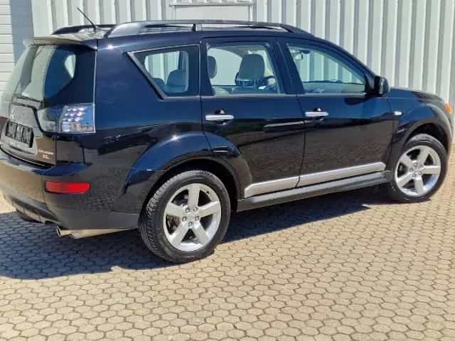 Mitsubishi Outlander XL*4-WD*Automatik*Leder*Glasdach 04/2010-photo-11