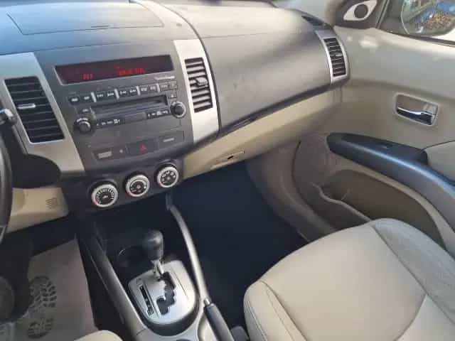 Mitsubishi Outlander XL*4-WD*Automatik*Leder*Glasdach 04/2010-photo-17