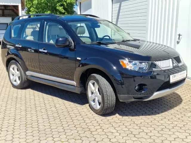 Mitsubishi Outlander XL*4-WD*Automatik*Leder*Glasdach 04/2010-photo-3