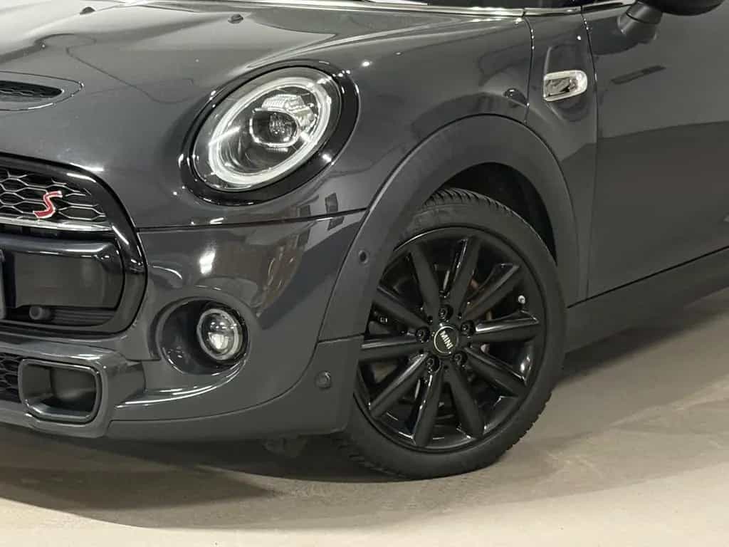 MINI Cooper S /NAVI/XENON/PANO/2xPDC/LEDER/17 ZOLL 07/2020-photo-12