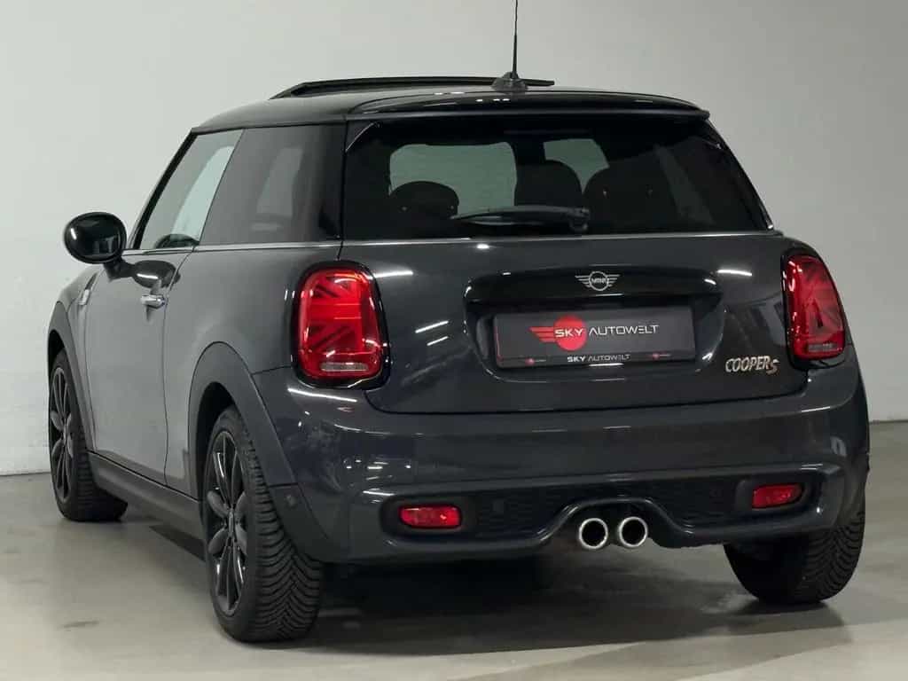 MINI Cooper S /NAVI/XENON/PANO/2xPDC/LEDER/17 ZOLL 07/2020-photo-3