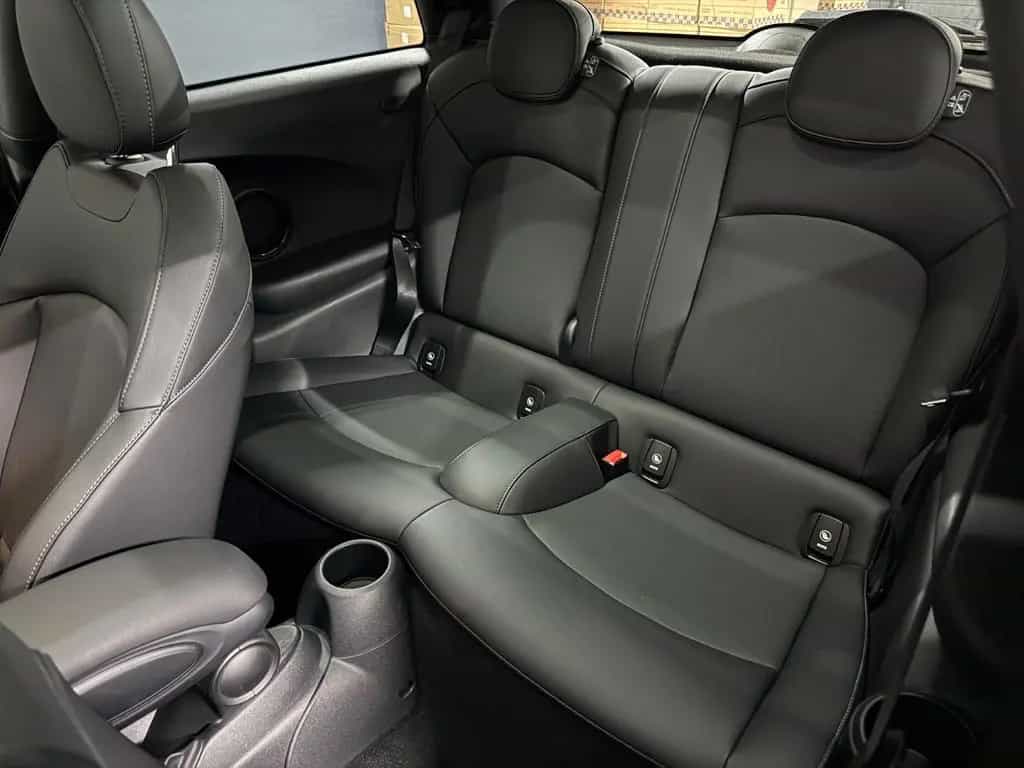 MINI Cooper S /NAVI/XENON/PANO/2xPDC/LEDER/17 ZOLL 07/2020-photo-9