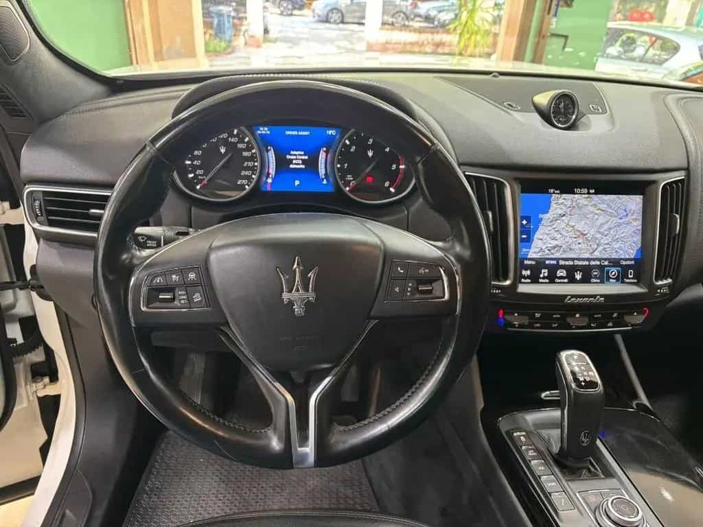 Maserati Levante 3.0 V6 Diesel 250 CV Q4 - AWD G 01/2019-photo-13