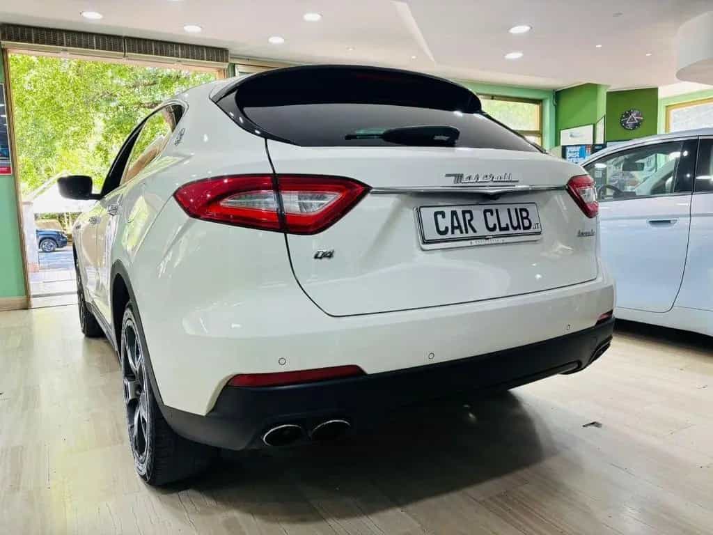 Maserati Levante 3.0 V6 Diesel 250 CV Q4 - AWD G 01/2019-photo-4