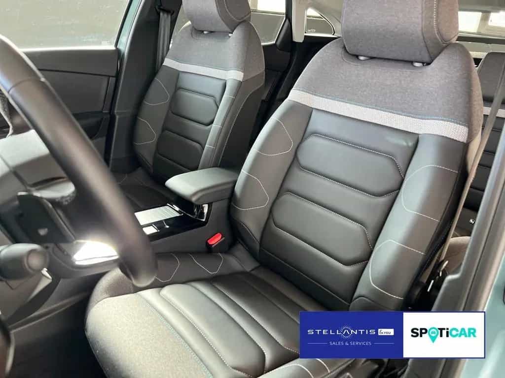 Citroën C4 1.2 PureTech 130 Max Aut. LED, HuD, KAMERA 12/2024-photo-13