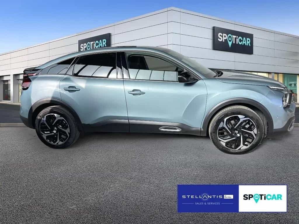 Citroën C4 1.2 PureTech 130 Max Aut. LED, HuD, KAMERA 12/2024-photo-3