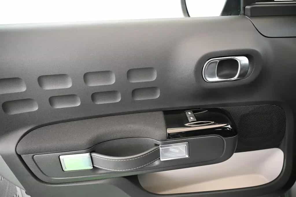 Citroën C3 1.2 PT 110 Shine LED/KAMERA/T-WINKEL/16 03/2023-photo-26