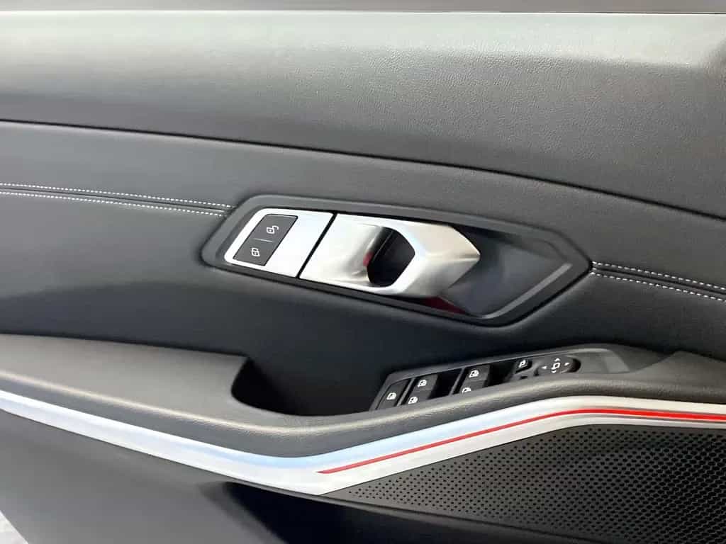 BMW 320 d xDrive Touring Sport Line AHK Kamera HiFi 10/2021-photo-15
