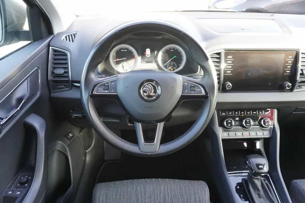 Skoda Karoq 1.5 16V TSI Style DSG LED Navi Sitzheizung 07/2018-photo-12