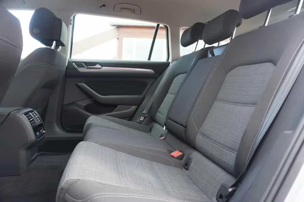 Volkswagen Passat Variant 1.5 TSI DSG LED Navi ACC Kamera 01/2021-photo-10
