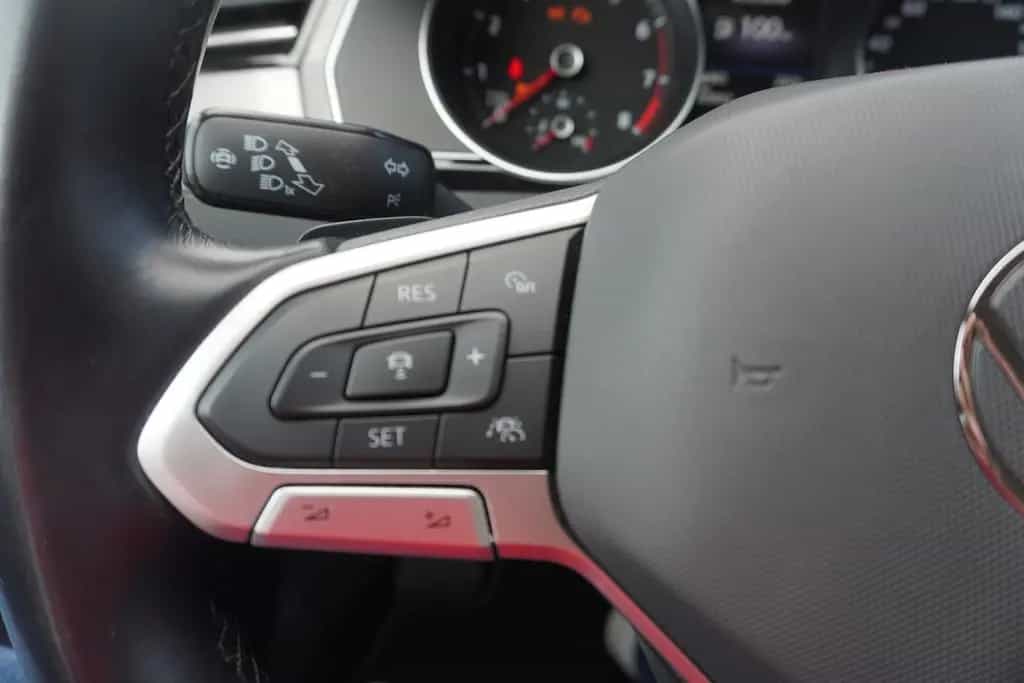 Volkswagen Passat Variant 1.5 TSI DSG LED Navi ACC Kamera 01/2021-photo-20