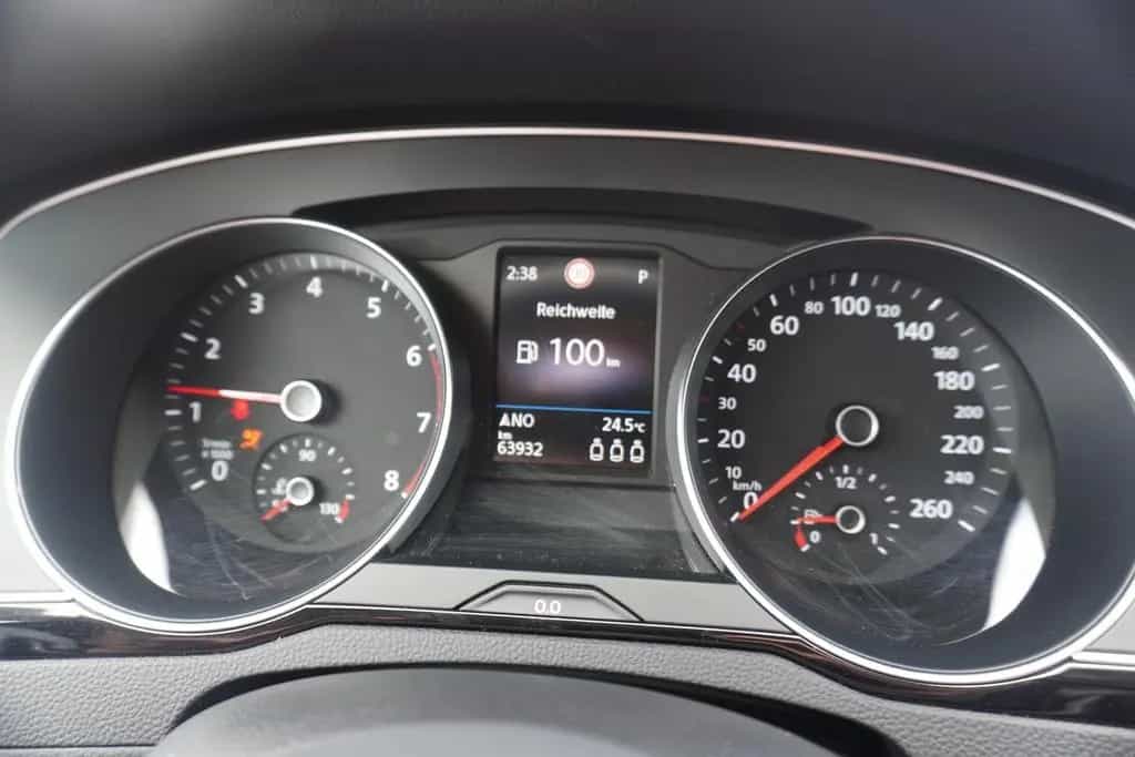 Volkswagen Passat Variant 1.5 TSI DSG LED Navi ACC Kamera 01/2021-photo-22