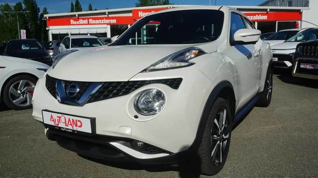 Nissan Juke 1.6 DIG-T N-Connecta 4x4 Xenon Navi Kamera 02/2018-photo-1
