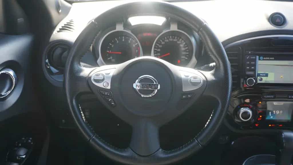 Nissan Juke 1.6 DIG-T N-Connecta 4x4 Xenon Navi Kamera 02/2018-photo-10