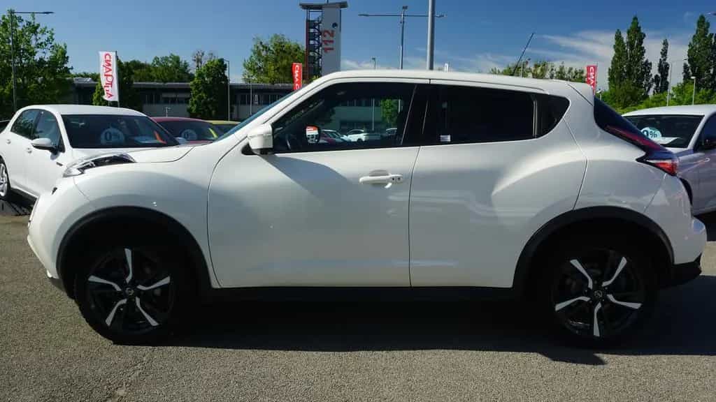 Nissan Juke 1.6 DIG-T N-Connecta 4x4 Xenon Navi Kamera 02/2018-photo-2