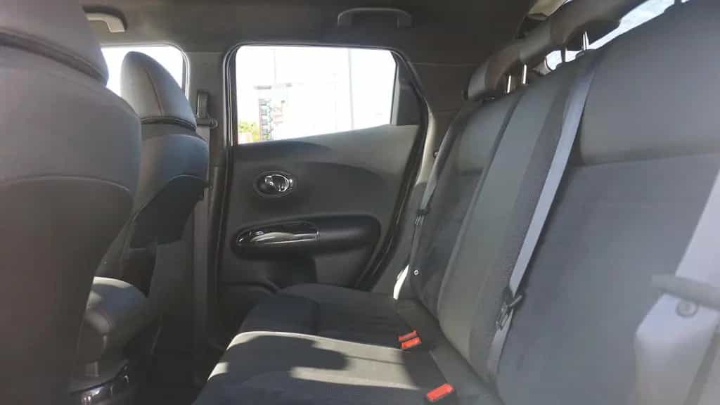 Nissan Juke 1.6 DIG-T N-Connecta 4x4 Xenon Navi Kamera 02/2018-photo-23