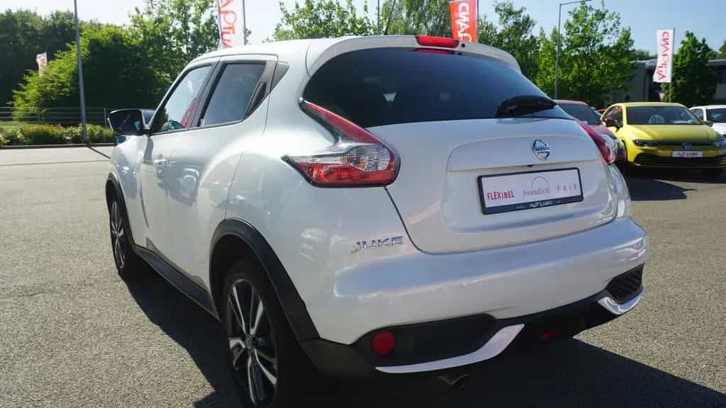 Nissan Juke 1.6 DIG-T N-Connecta 4x4 Xenon Navi Kamera 02/2018-photo-3