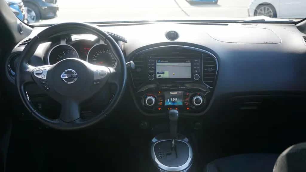 Nissan Juke 1.6 DIG-T N-Connecta 4x4 Xenon Navi Kamera 02/2018-photo-9