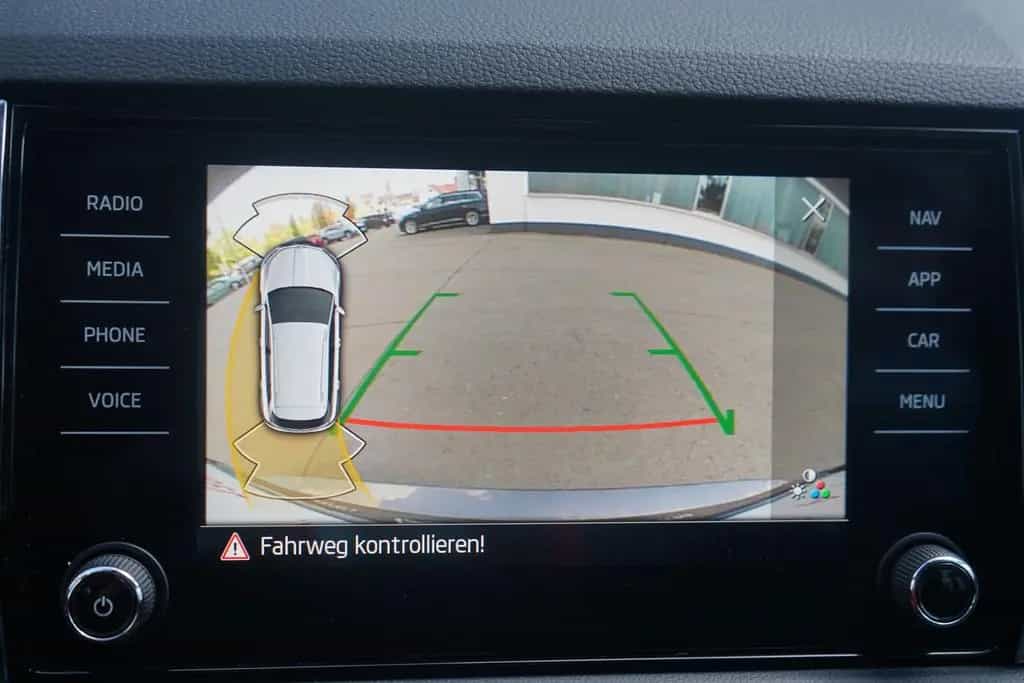 Skoda Karoq 1.5 TSI Style LED Navi ACC Kamera DAB USB 03/2023-photo-10