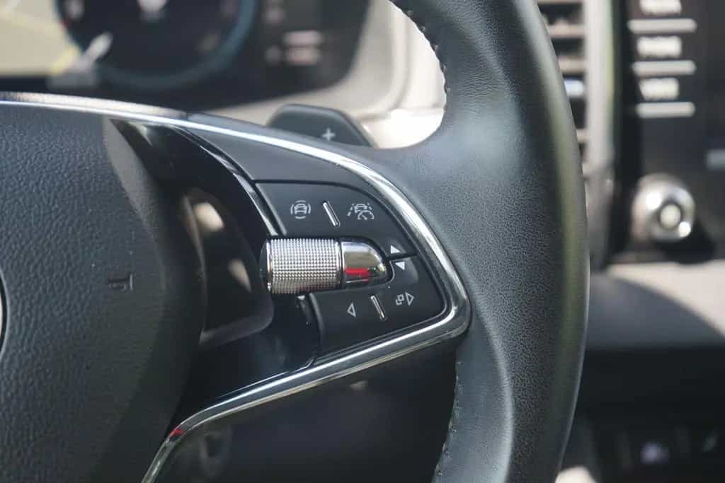Skoda Karoq 1.5 TSI Style LED Navi ACC Kamera DAB USB 03/2023-photo-15
