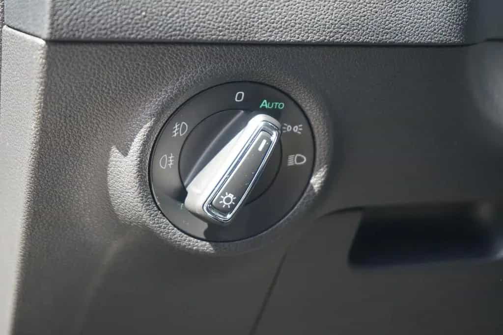 Skoda Karoq 1.5 TSI Style LED Navi ACC Kamera DAB USB 03/2023-photo-18