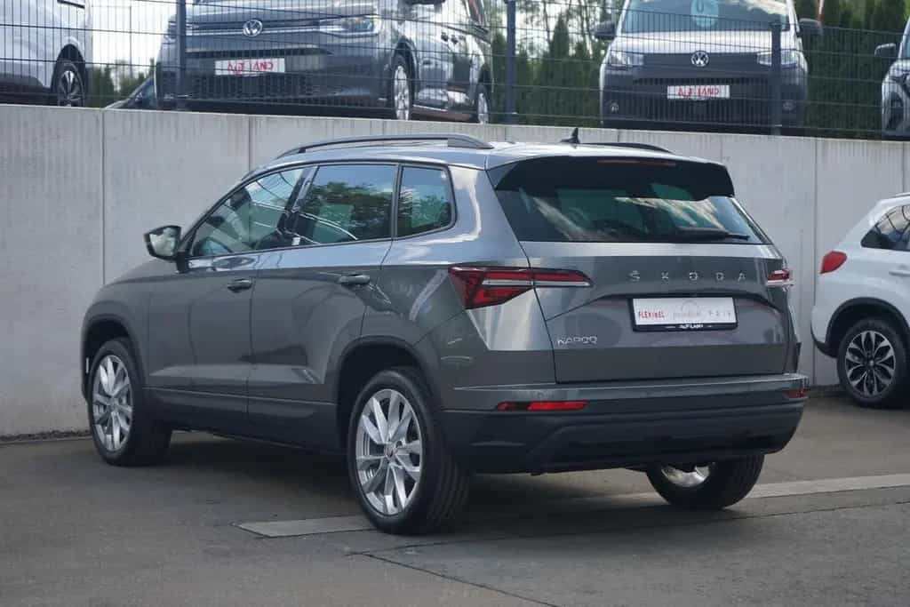 Skoda Karoq 1.5 TSI Style LED Navi ACC Kamera DAB USB 03/2023-photo-2
