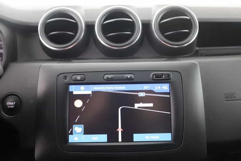 Dacia Duster 1.3 TCe Anniversary Navi 360° Sitzheizung 10/2020-photo-10