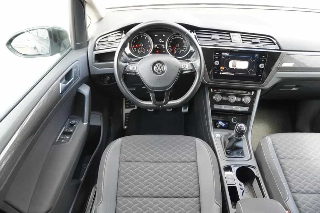Volkswagen Touran 1.4 TSI Join Navi Kamera ACC LED DAB PDC 07/2018-photo-11