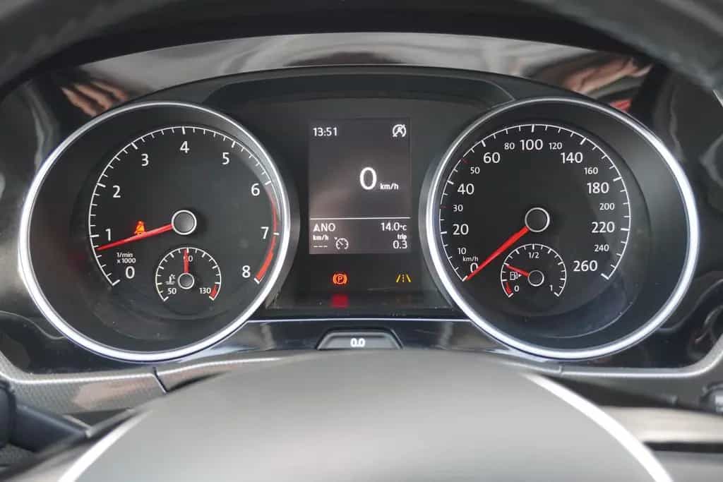 Volkswagen Touran 1.4 TSI Join Navi Kamera ACC LED DAB PDC 07/2018-photo-13