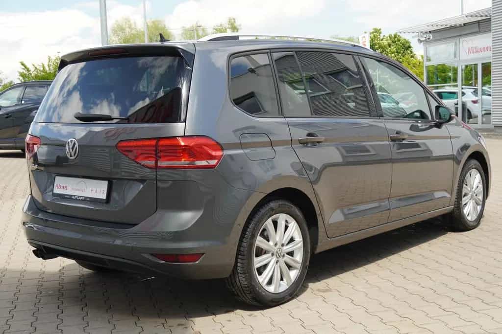 Volkswagen Touran 1.4 TSI Join Navi Kamera ACC LED DAB PDC 07/2018-photo-5