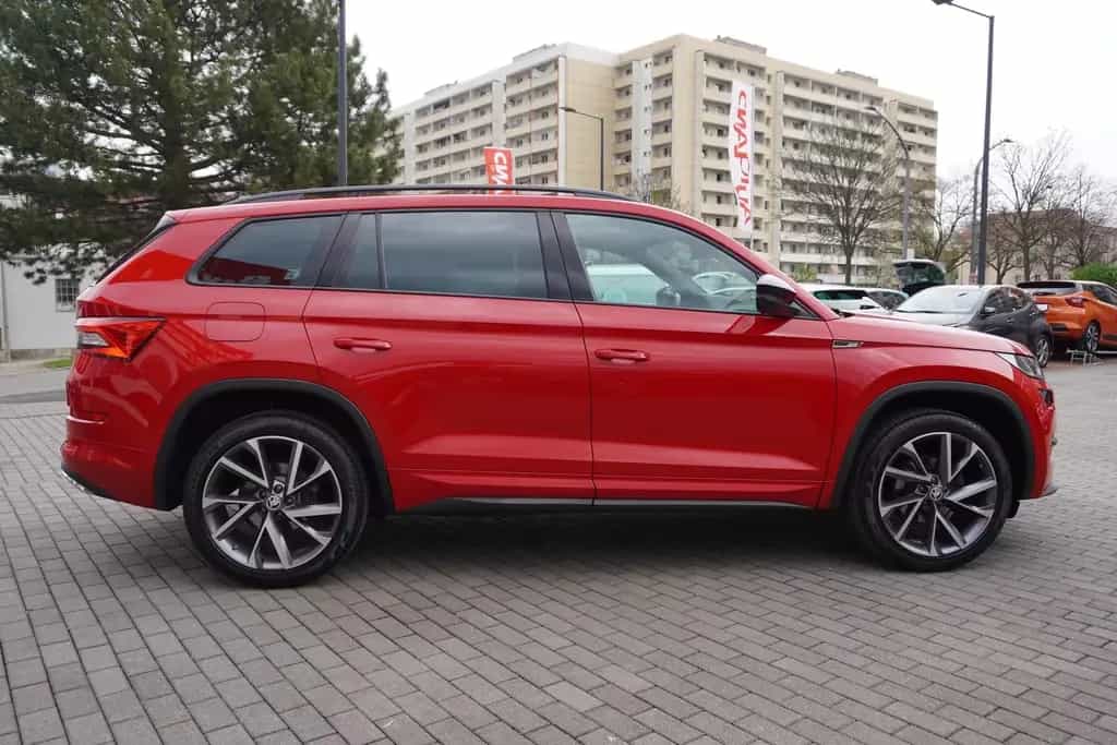 Skoda Kodiaq 1.5 TSI DSG Sportline LED ACC AHK Navi 09/2021-photo-6