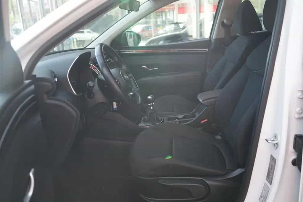 Hyundai TUCSON 1.6 T-GDI Klima Kamera DAB Tempomat USB 08/2021-photo-28