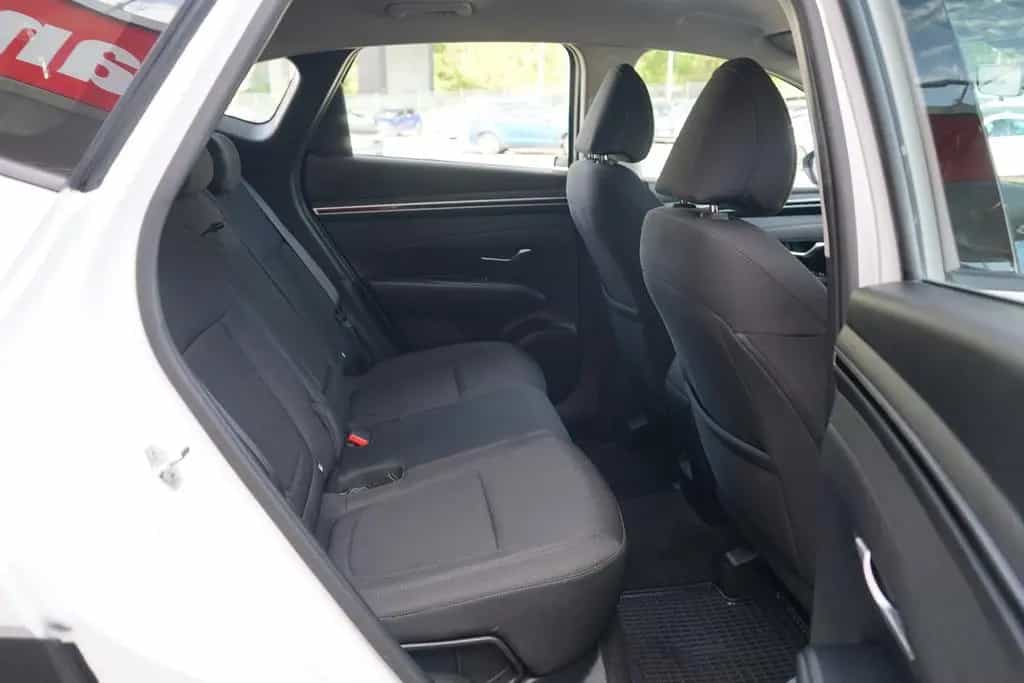 Hyundai TUCSON 1.6 T-GDI Klima Kamera DAB Tempomat USB 08/2021-photo-31