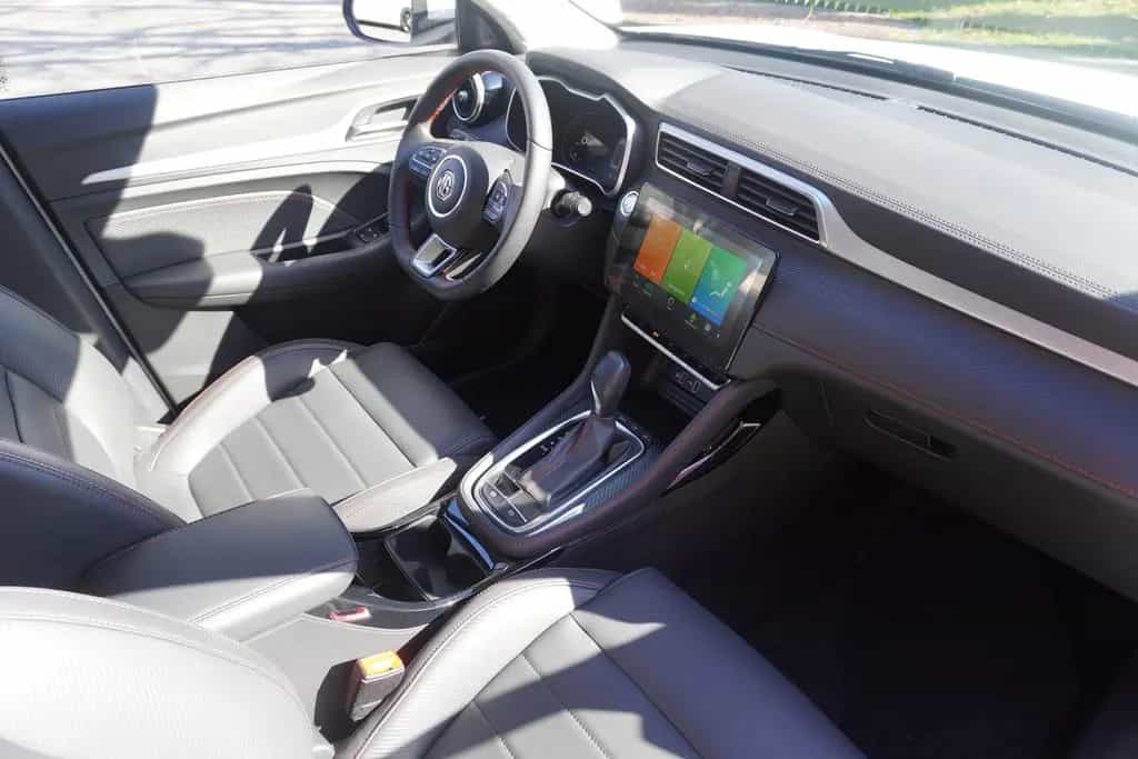 MG ZS 1.0 T-GDI Luxury Aut. LED Navi 360° Tempomat 12/2024-photo-12