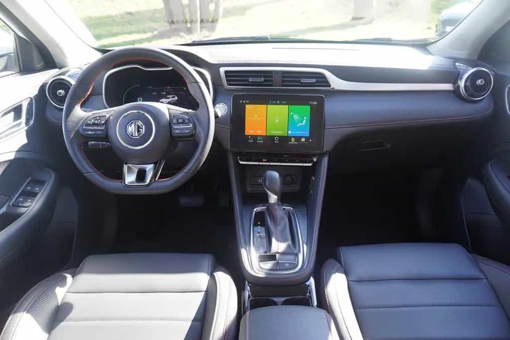 MG ZS 1.0 T-GDI Luxury Aut. LED Navi 360° Tempomat 12/2024-photo-13