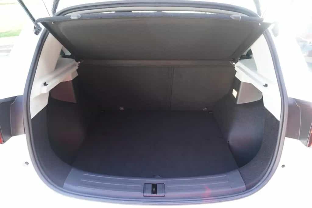 MG ZS 1.0 T-GDI Luxury Aut. LED Navi 360° Tempomat 12/2024-photo-29