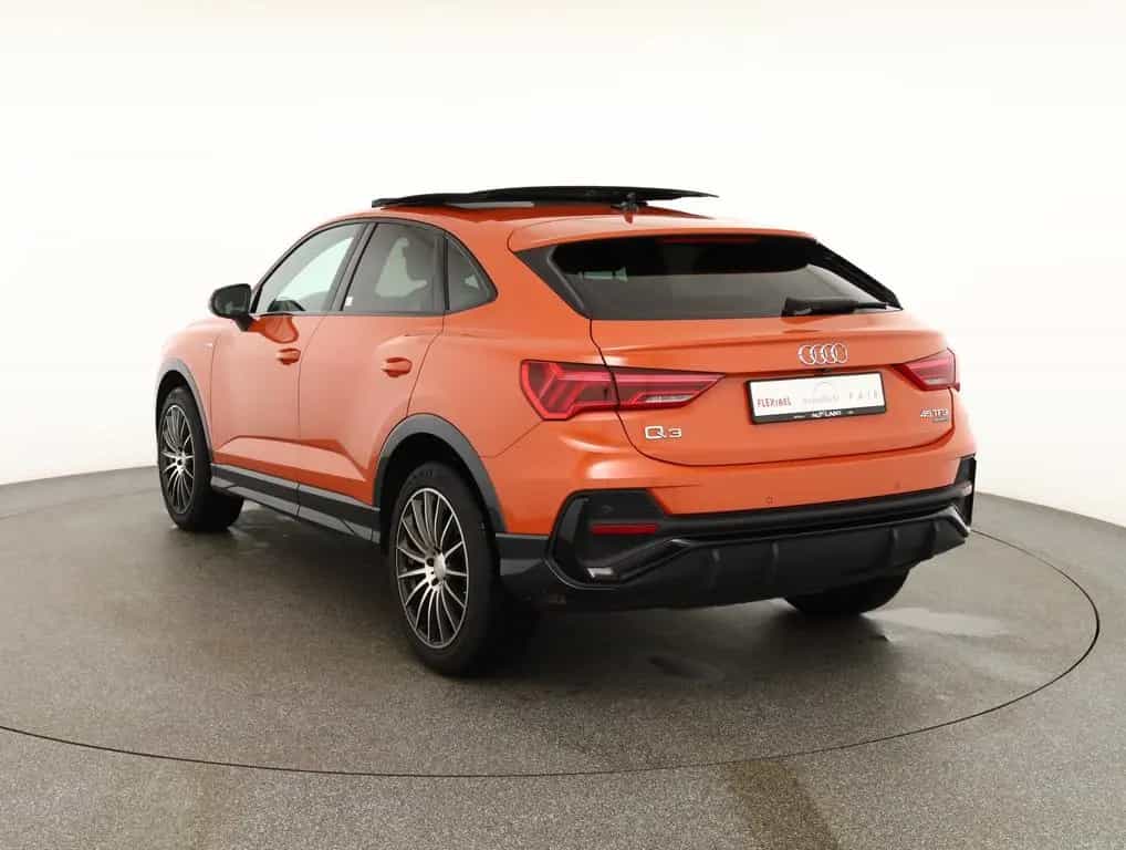 Audi Q3 Sportback 45 TFSI S-line quattro LED Navi ACC 12/2019-photo-2